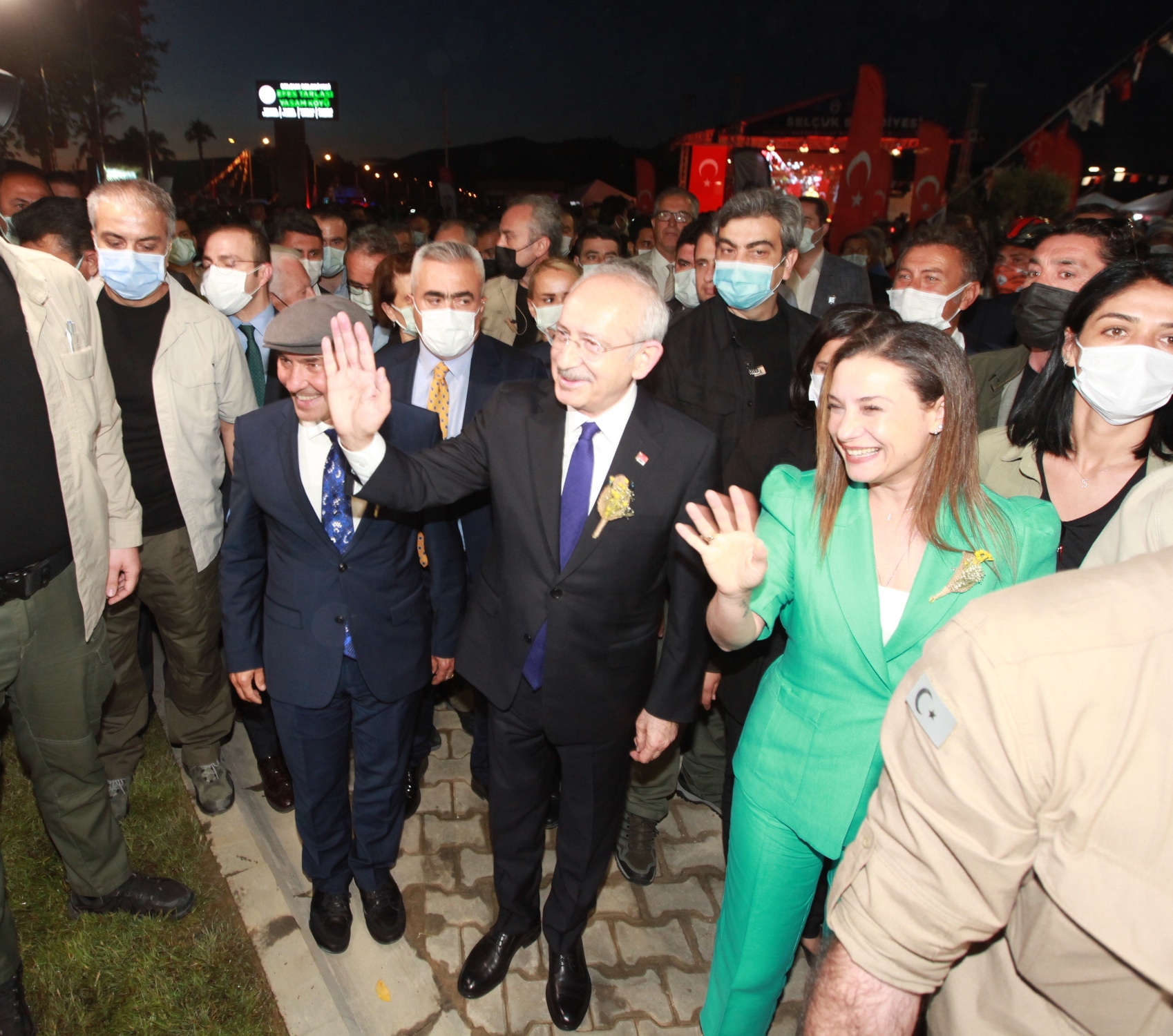 Kılıçdaroğlu’ndan Yaşam Köyü Mesajı: "Motorları Maviliklere Süreceğiz"