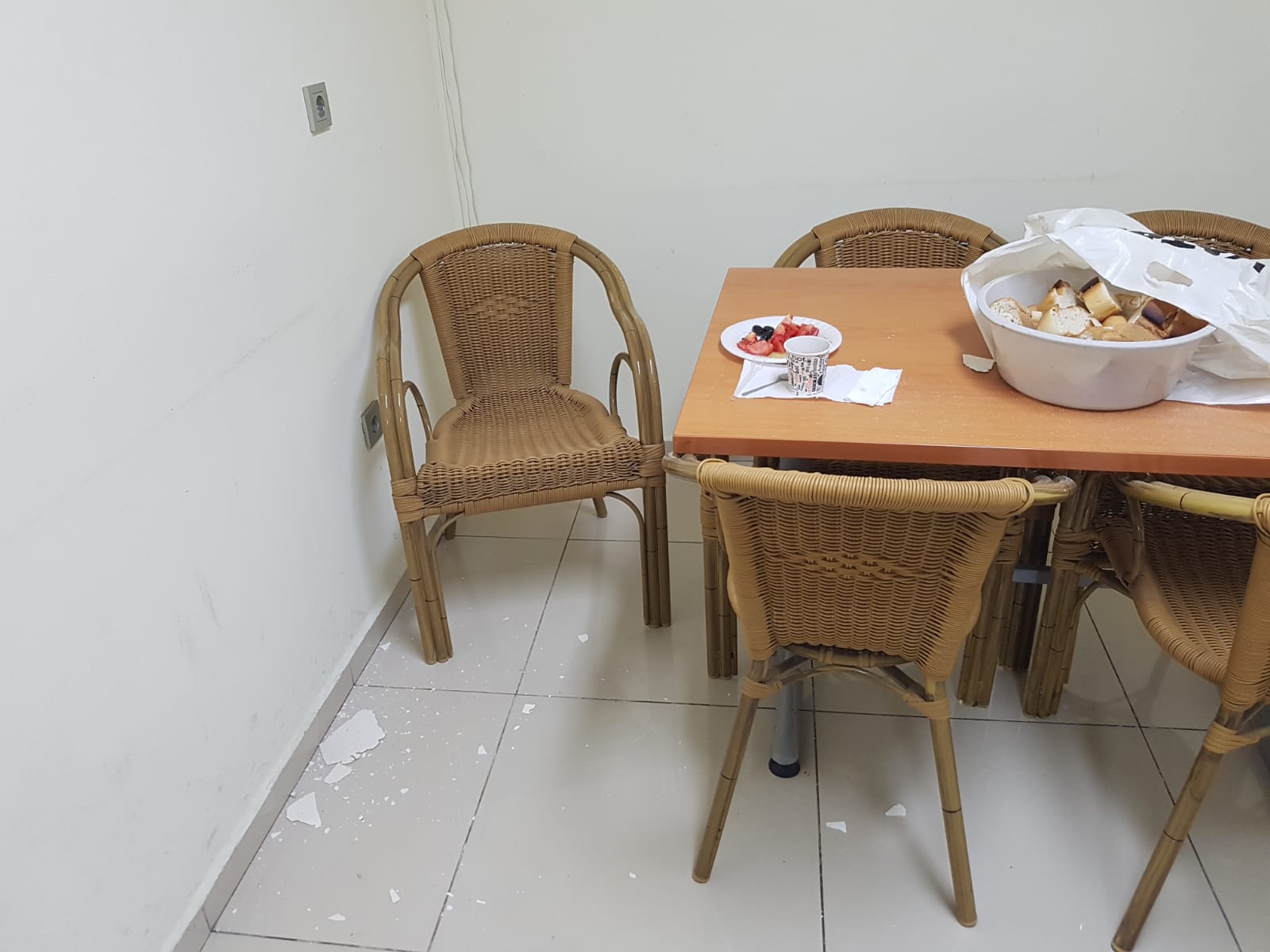 Saldırı sonrası HDP il binası