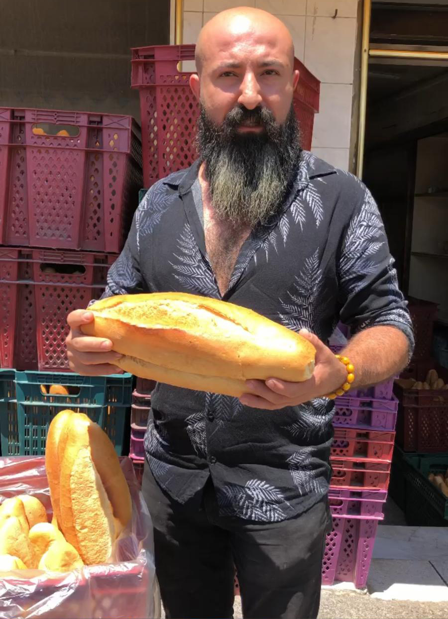 Argo Meyhane'den dev askıda ekmek kampanyası
