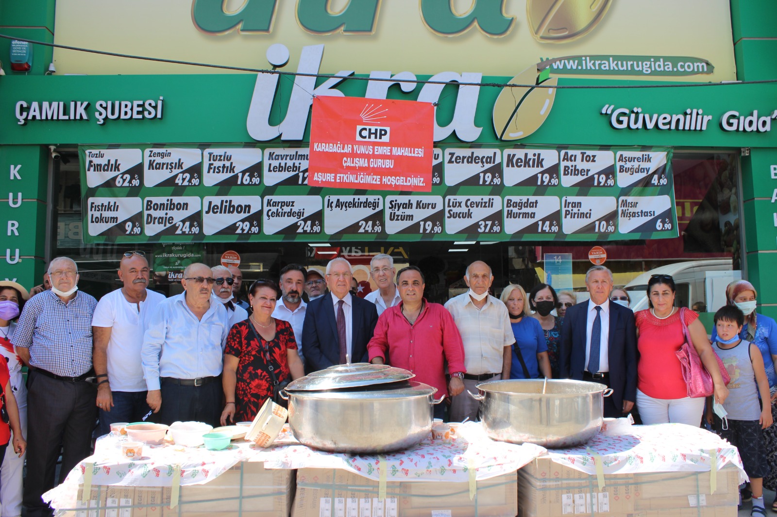 Karabağlar'da aşure buluşması