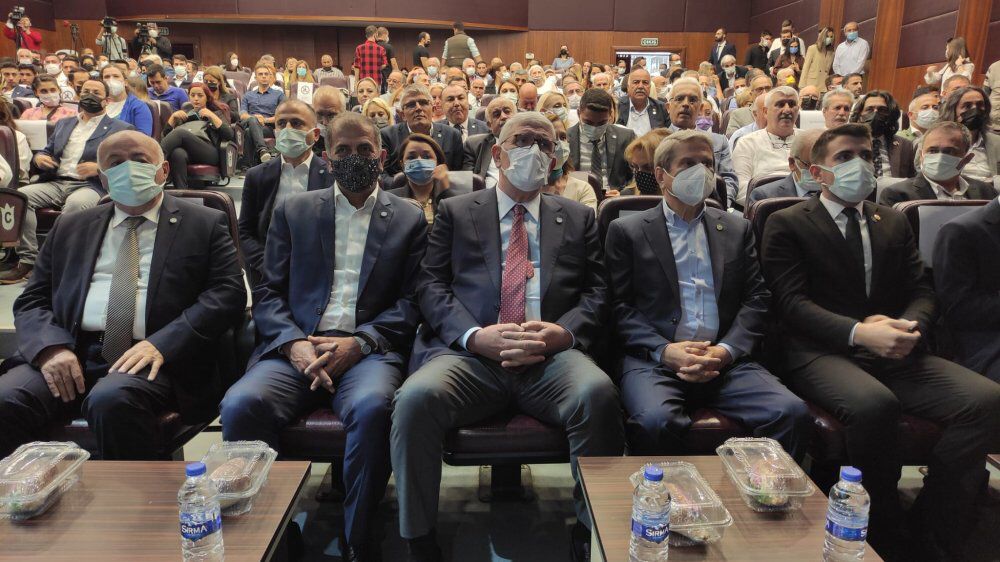 İYİ Partili Dervişoğlu, Akşener'in Başkanlık açıklaması hakkında konuştu: "Bu ucube sistemden kurutalım"