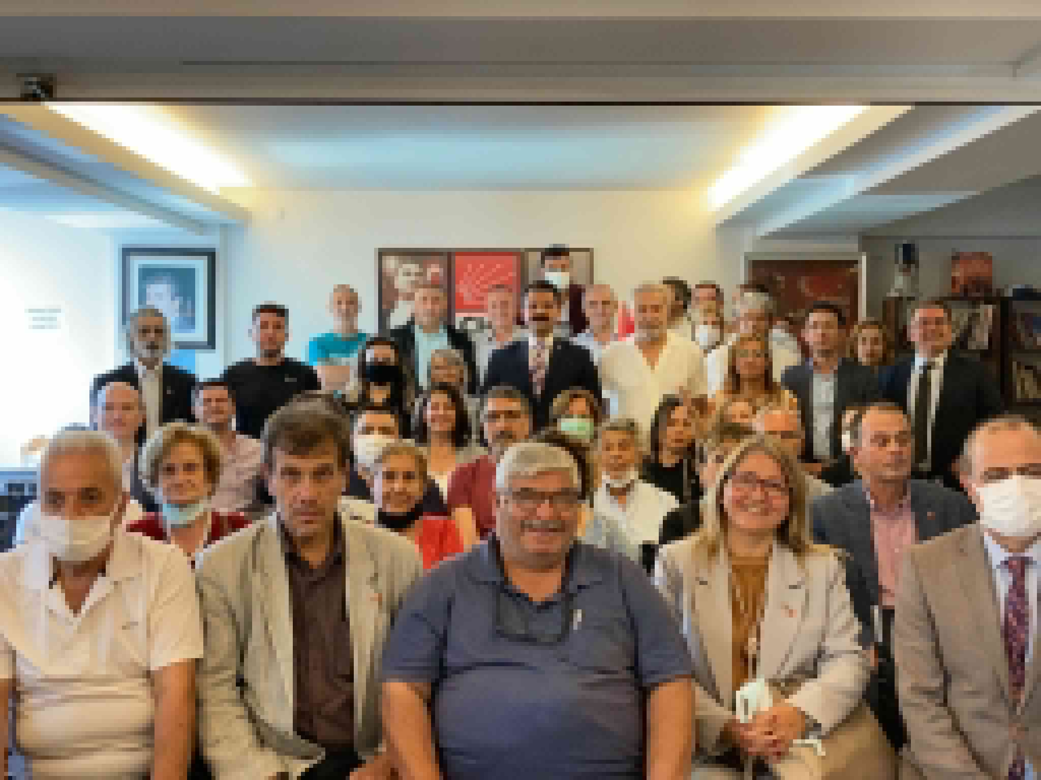 Başkan Gruşçu, “Hükümet demokrasi iklimini ortadan kaldırdı”