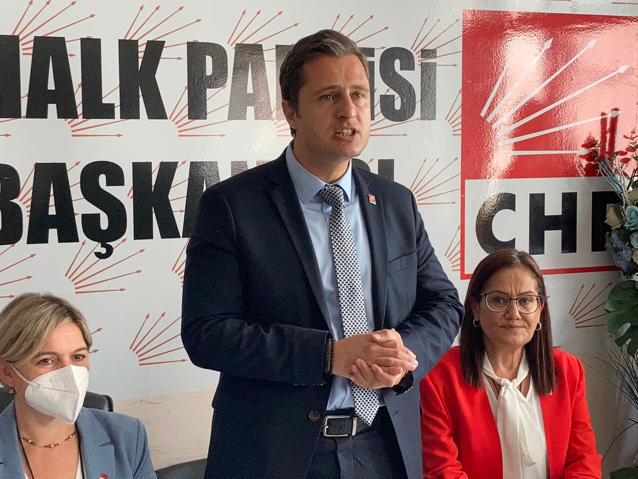 CHP’li Böke, Aliağa’da konuştu: “İkinci cumhuriyetin öyküsünü yeniden yazacağız”
