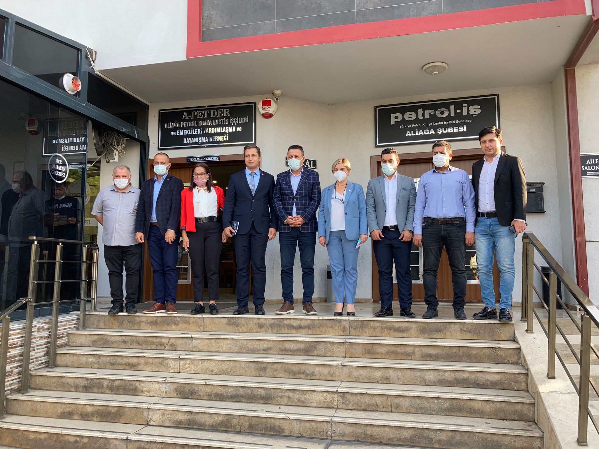 CHP İzmir İl Başkanı Yücel Aliağa çalışmasını değerlendirdi: “Ekonomik gidişattan bir rahatsızlık söz konusu”