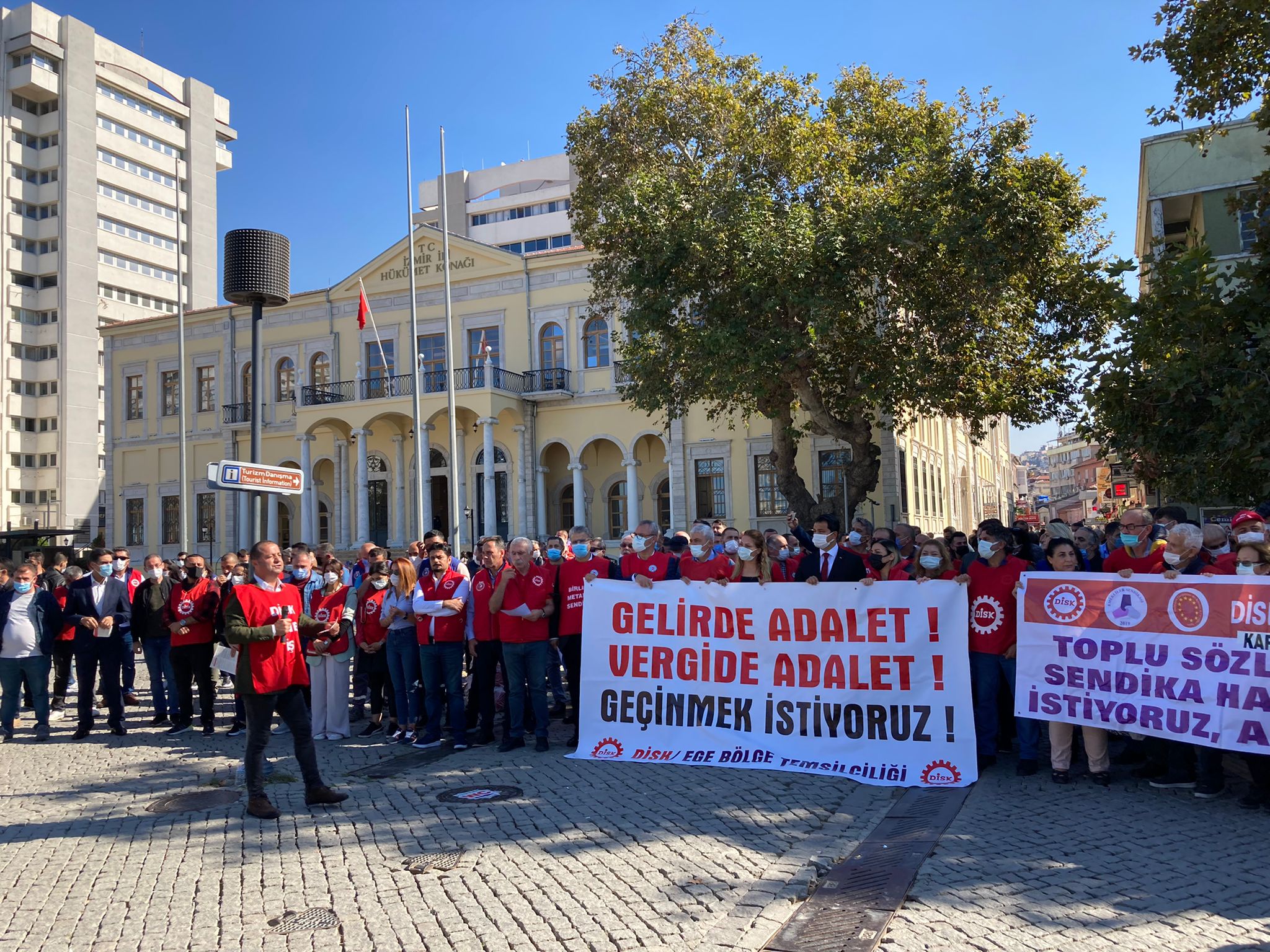 Sarı, “Ekonomi şahlanıyor dediler, işsizlik şahlandı”
