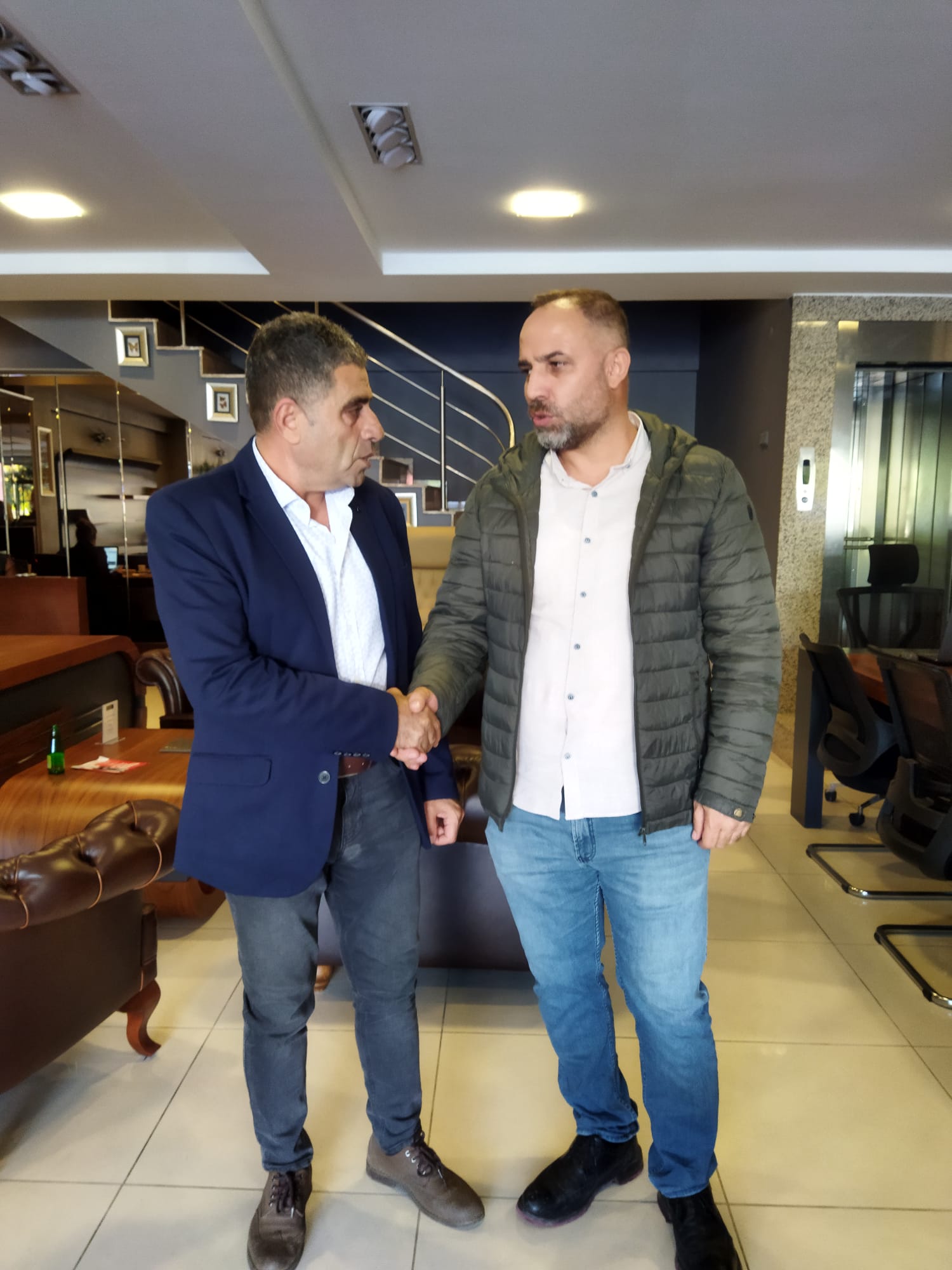 Kısıkköy esnafı İZBAN istiyor