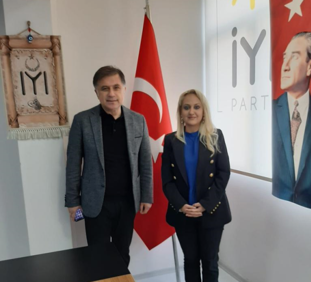 İYİ Parti'ye ilk destek DEVA'dan geldi