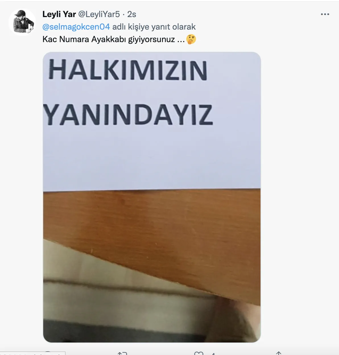 AK Partili Gökçen'in indirim oyununu ayağı ve evdeki halısı bozdu