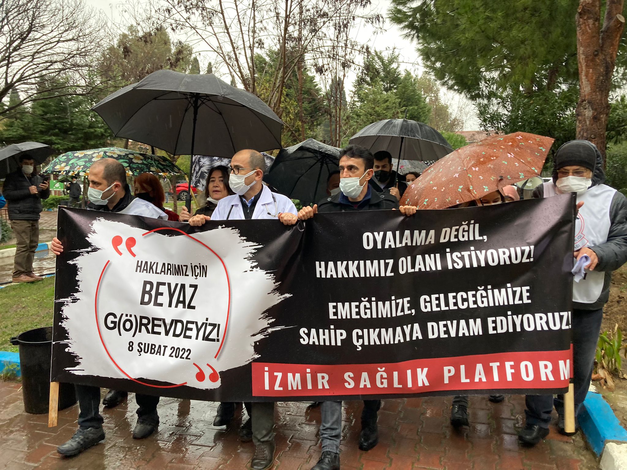 Sağlık çalışanları "Beyaz G(ö)rev'de"