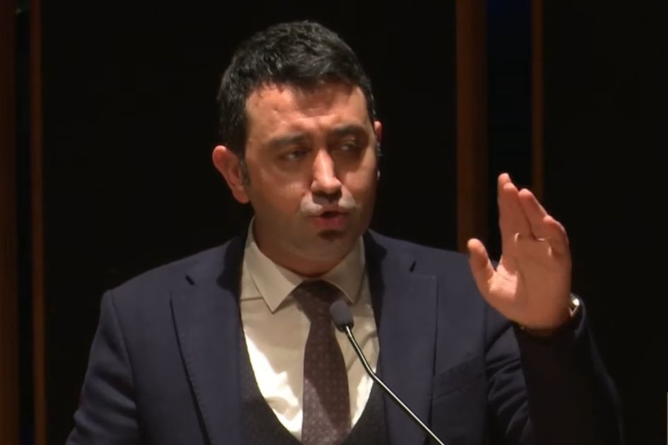 CHP’li Önal’ın o ifadelerine sert tepki: Hızal, “O ifadeler tutanaklardan çıkarılacak!”