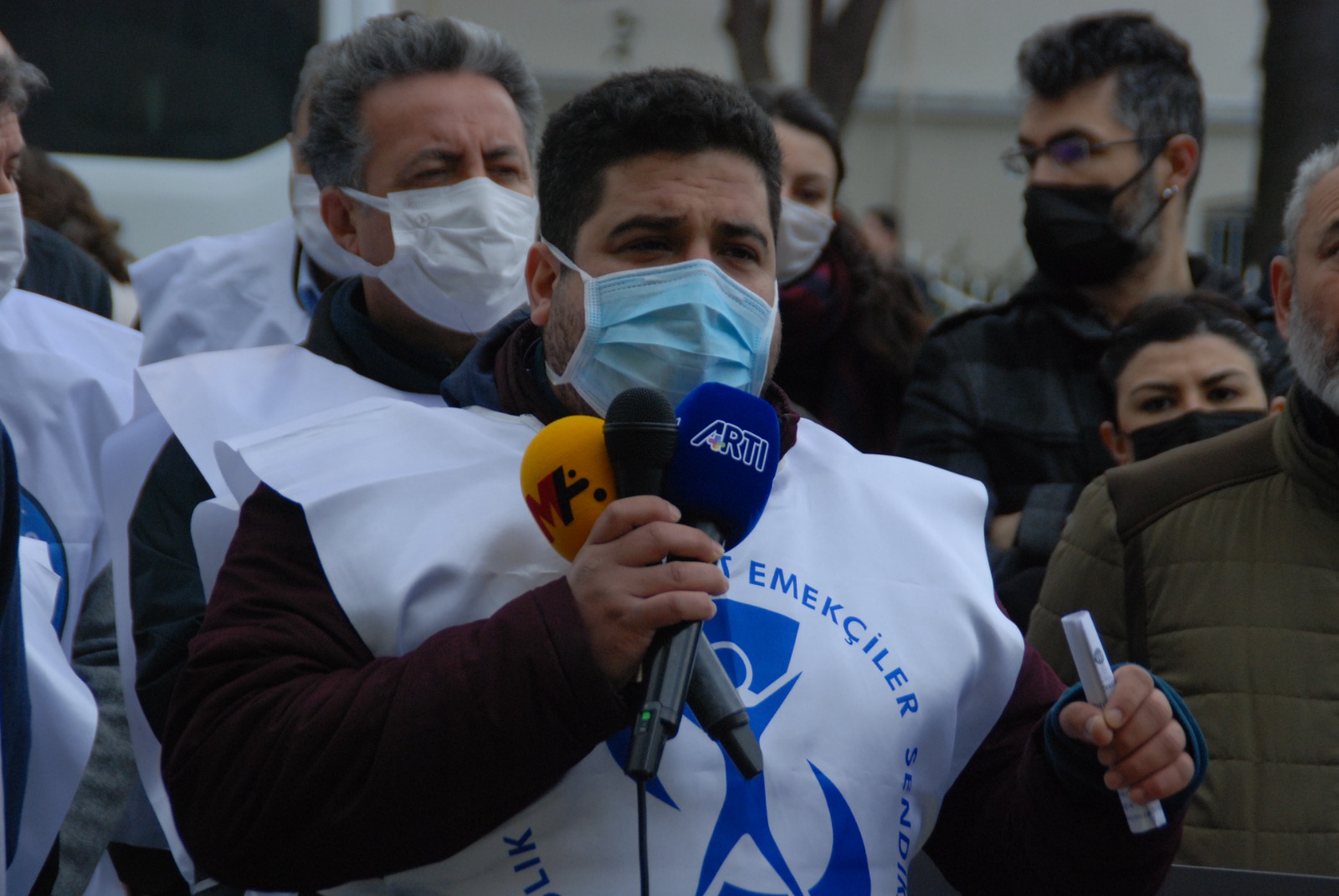 Sağlık Bakanlığı’nın 2 yıllık pandemi karnesi: “Salgına değil algı yönetimine çalışıldı”