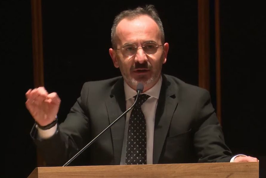 AK Parti’nin ‘Buca Metrosu’ çıkışına CHP’den yanıt: “Kim engel koyarsa koysun Buca Metrosu yapılacak”