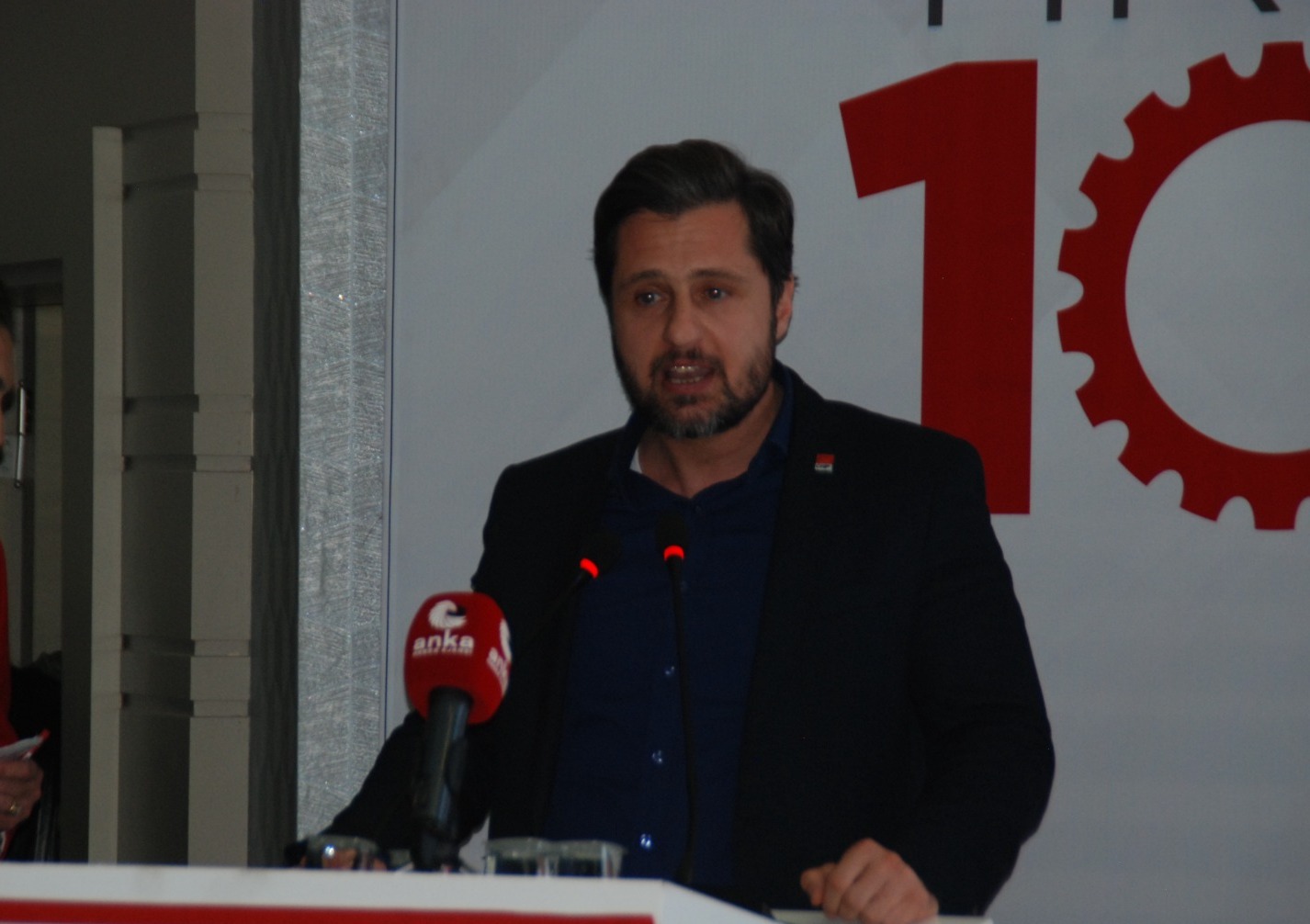 Başkan İduğ, bin günlük performansını değerlendirdi: “Yerelde ne yaparsak Türkiye'de iktidara geldiğimizde de aynı refahı oluşturacağız”