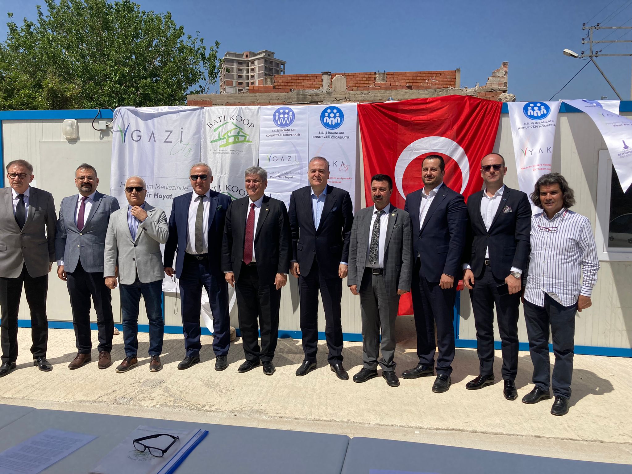 Batı Anadolu Konut Yapı Kooperatifleri’nden ‘rant’ iddialarına yanıt: “Hiçbir şekilde hukuksuzluk yok, hak sahiplerinin hakları güvence altında”