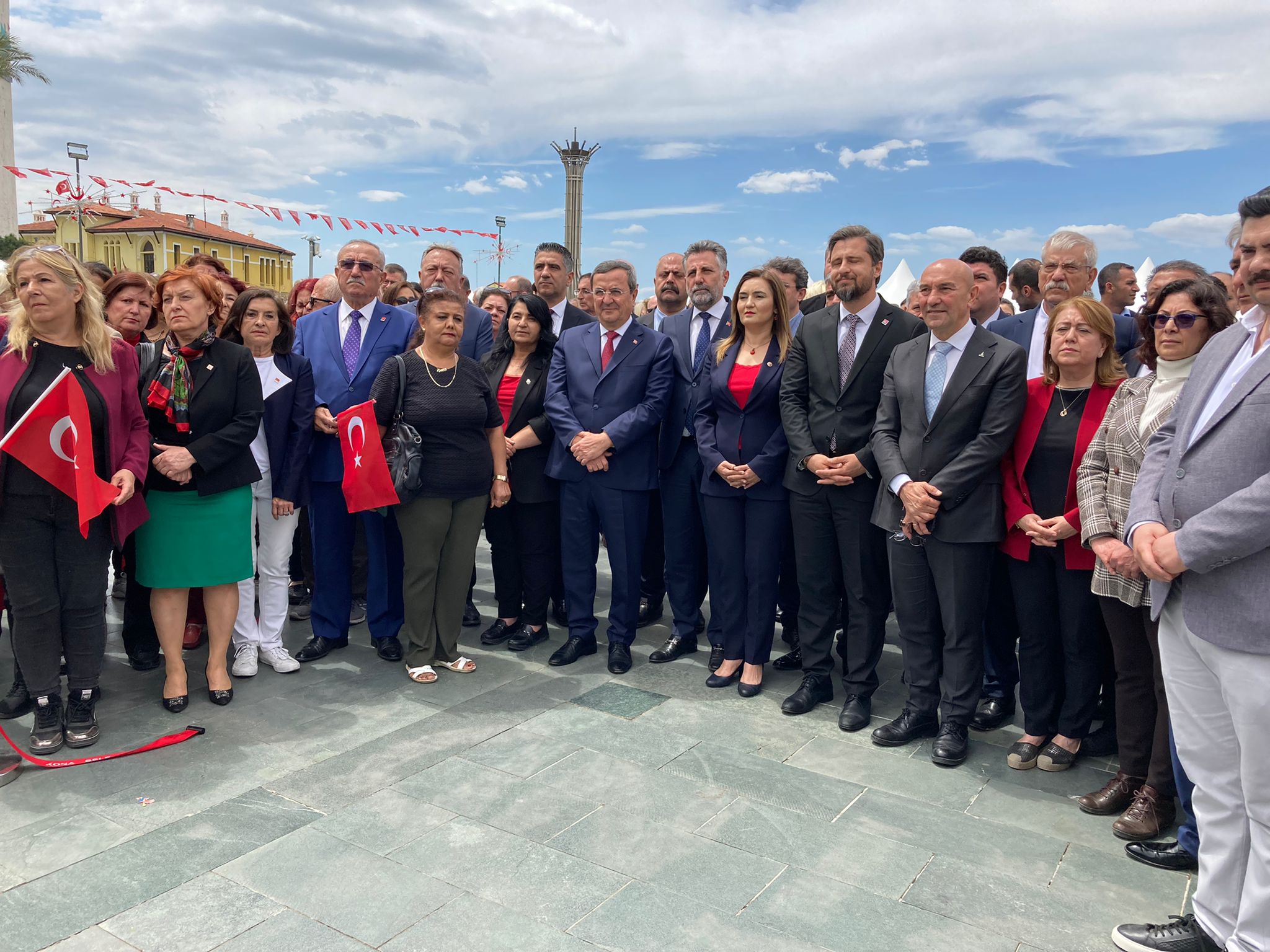 CHP İzmir’den gençlere ‘siyaset’ vurgusu: Başkan Soyer, “Gençlerimize temiz siyaset borçluyuz”