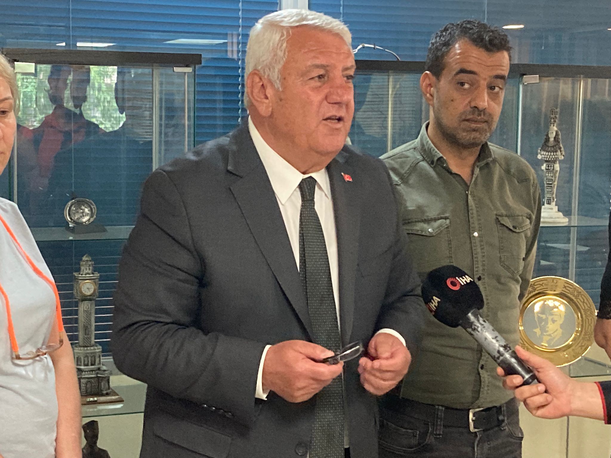 Örnek taksiciye esnaf takdiri