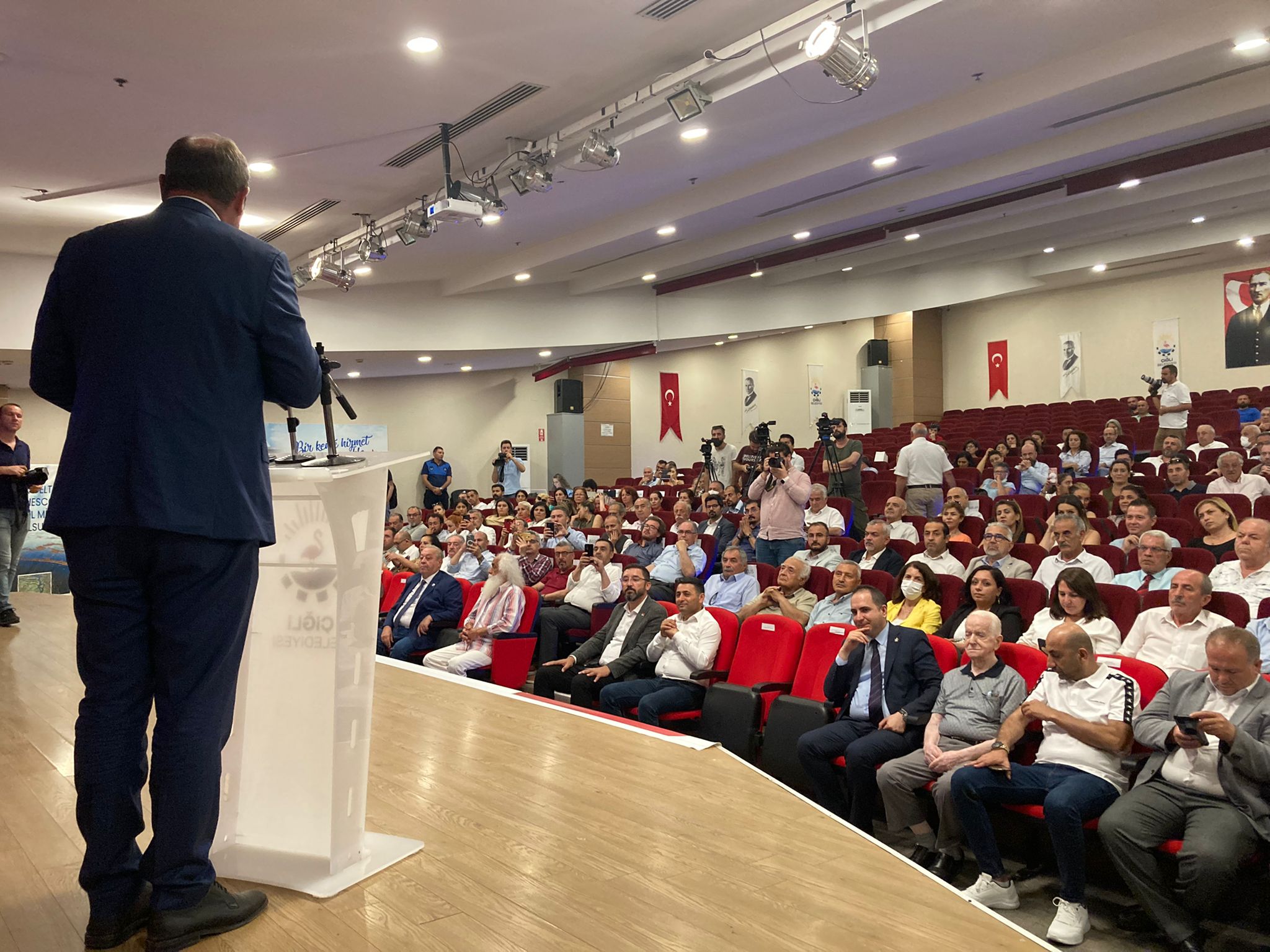 Başkan Gümrükçü, “Çiğli’yi İzmir’in parlayan yıldızı olma noktasına taşımak istiyoruz”