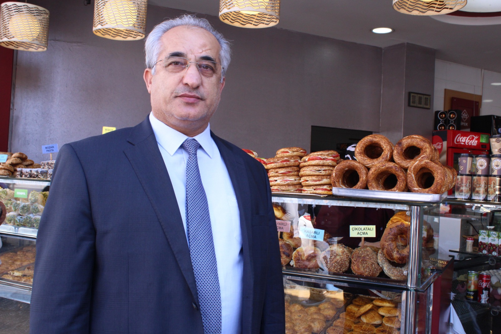 Zam yağmuru esnafın belini büktü: “Gelen zamları yansıtırken esnafın eli titriyor”