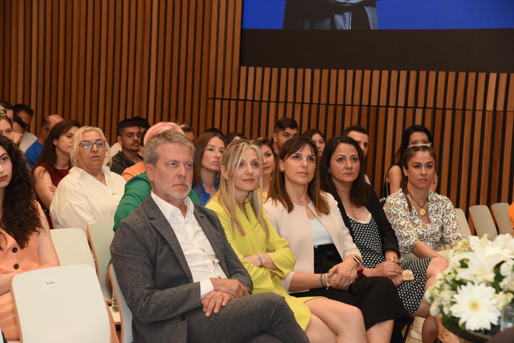Girişimciler, İzQ’da ‘İz Bırakanlar’ etkinliğinde buluştu