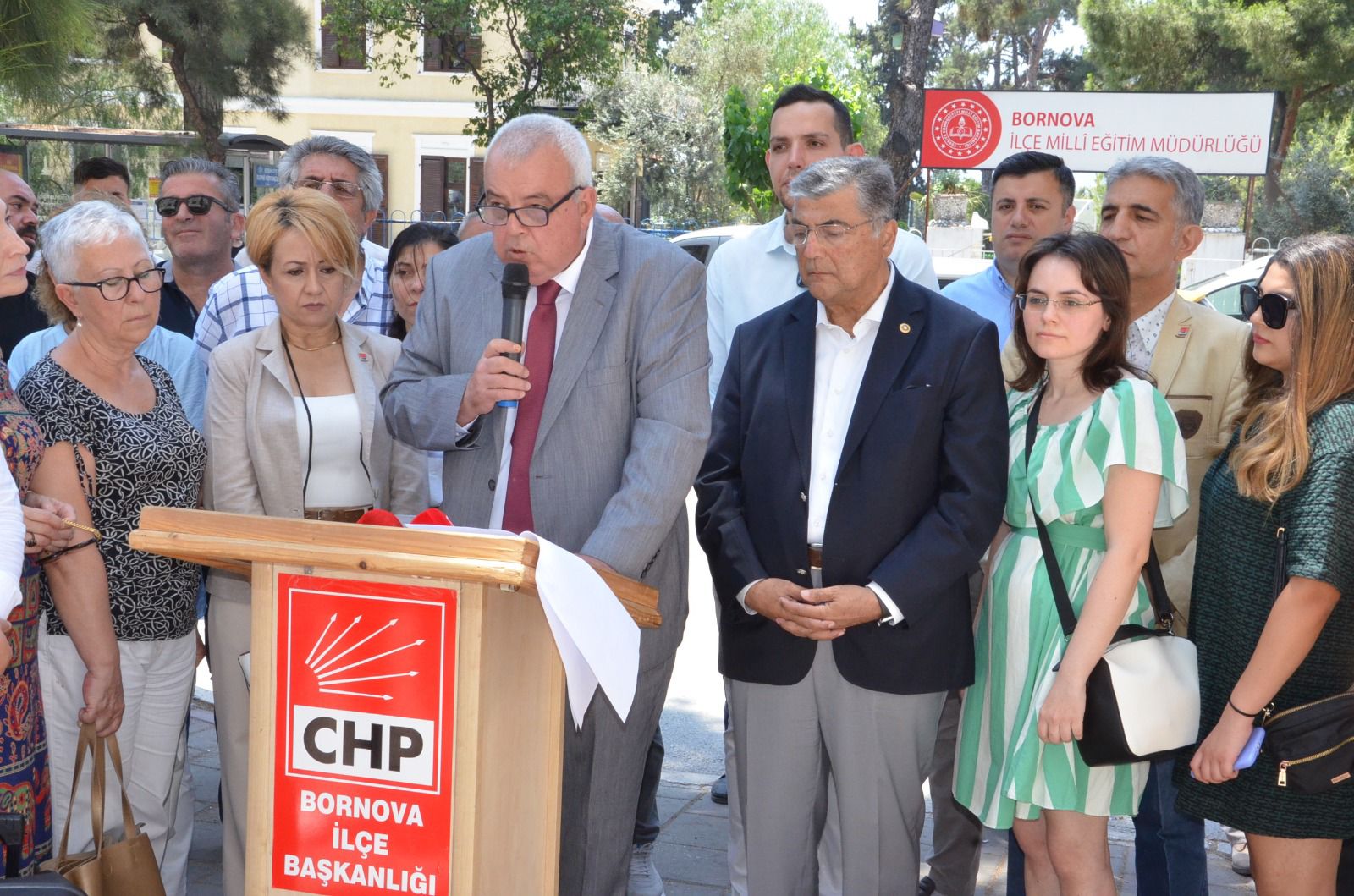 Bornova’da laikliğe MEB darbesi: “Karma eğitim ilkesine aykırı!”