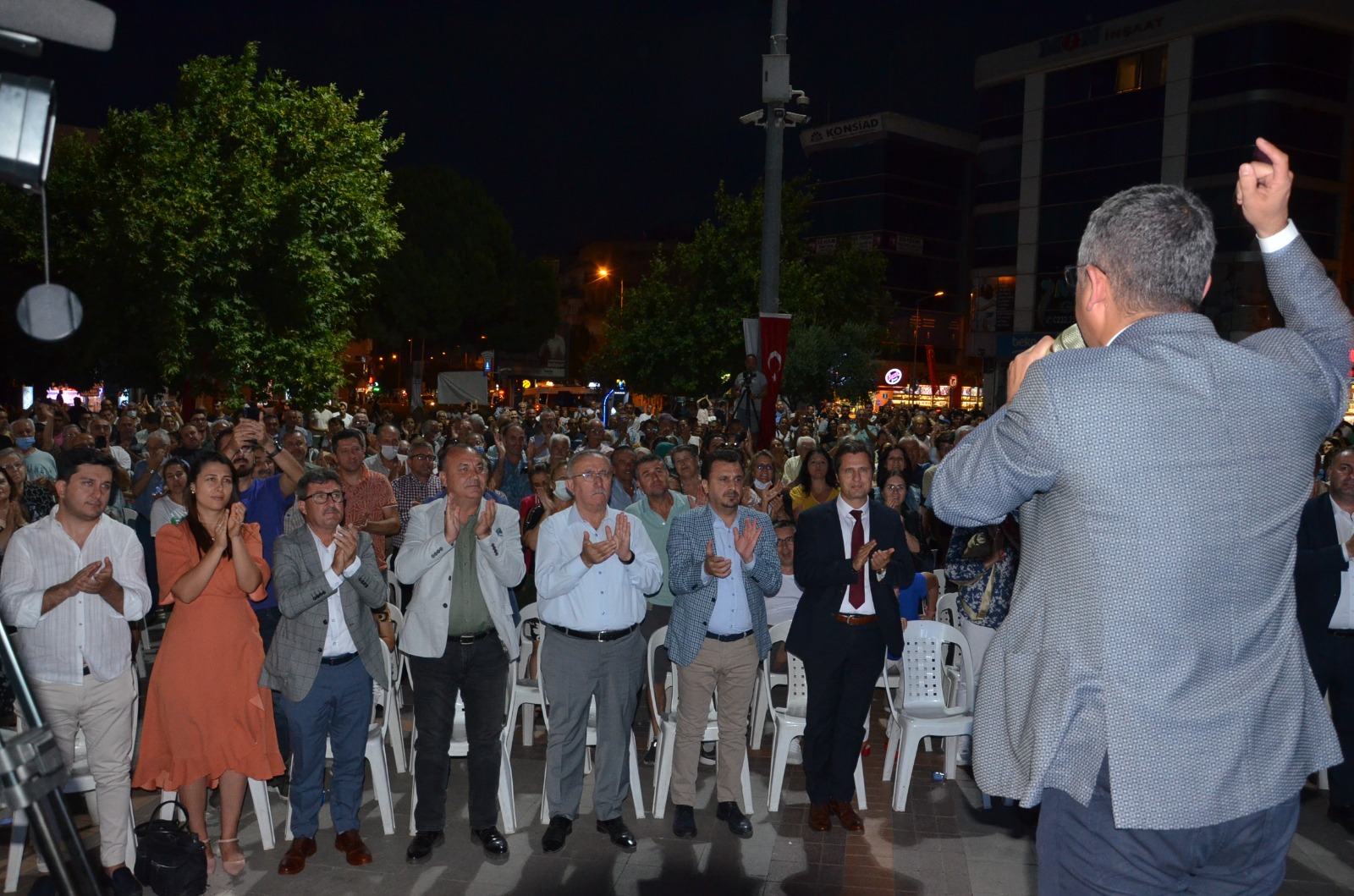 Başkan Arda’nın ‘Gaziemir’ karnesi: Vatandaştan tam not
