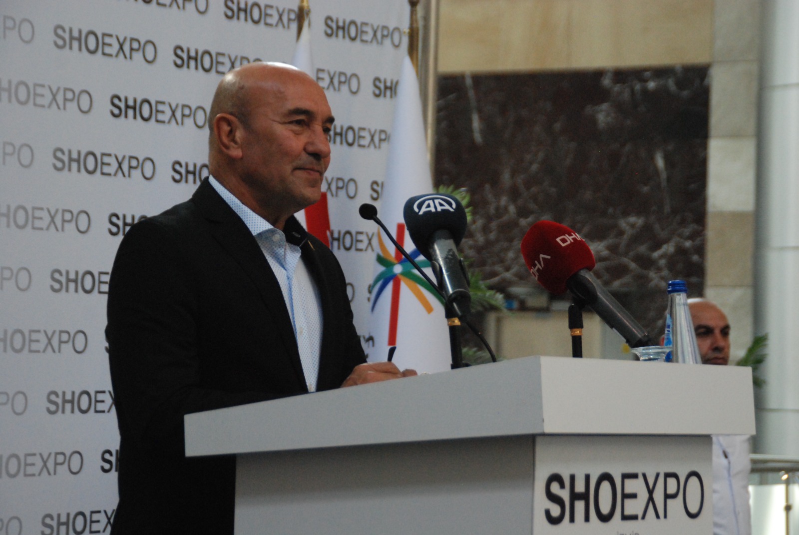 Soyer’den SHOEXPO açılışında ‘katılımcı’ sitemi: Fuarlarınıza sahip çıkın!