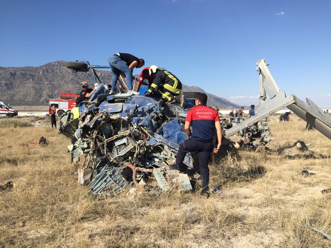 Marmaris'teki yangın helikopteri düştü: 2 kişi hayatını kaybetti,  5 mürettebat yaralı
