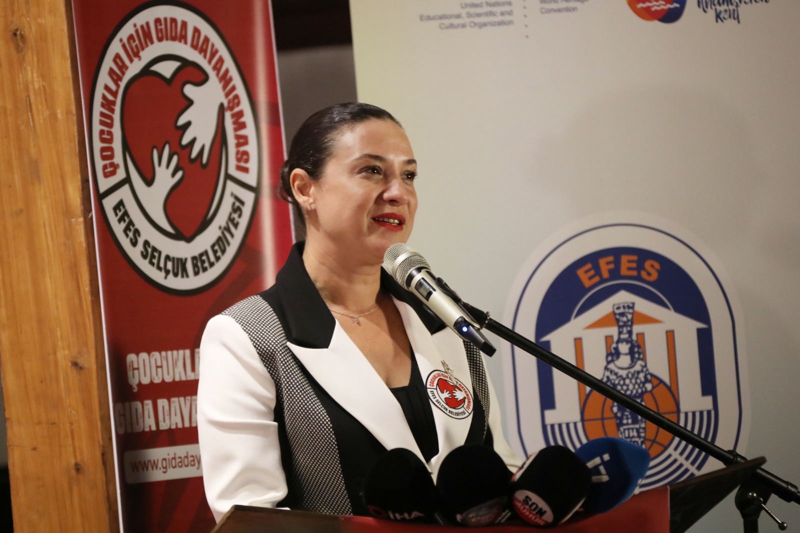 Efes Selçuk Belediyesi Çocuklar için Gıda Dayanışma projesini tanıttı 