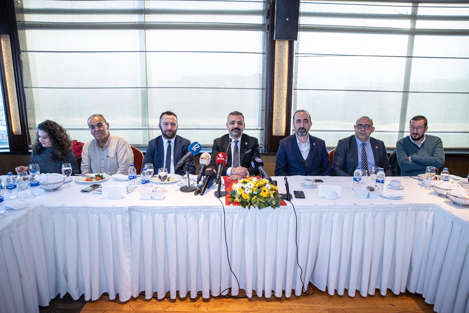 CHP İzmir İl Başkanı Aslanoğlu: “100 gün boyunca çalışacağız”