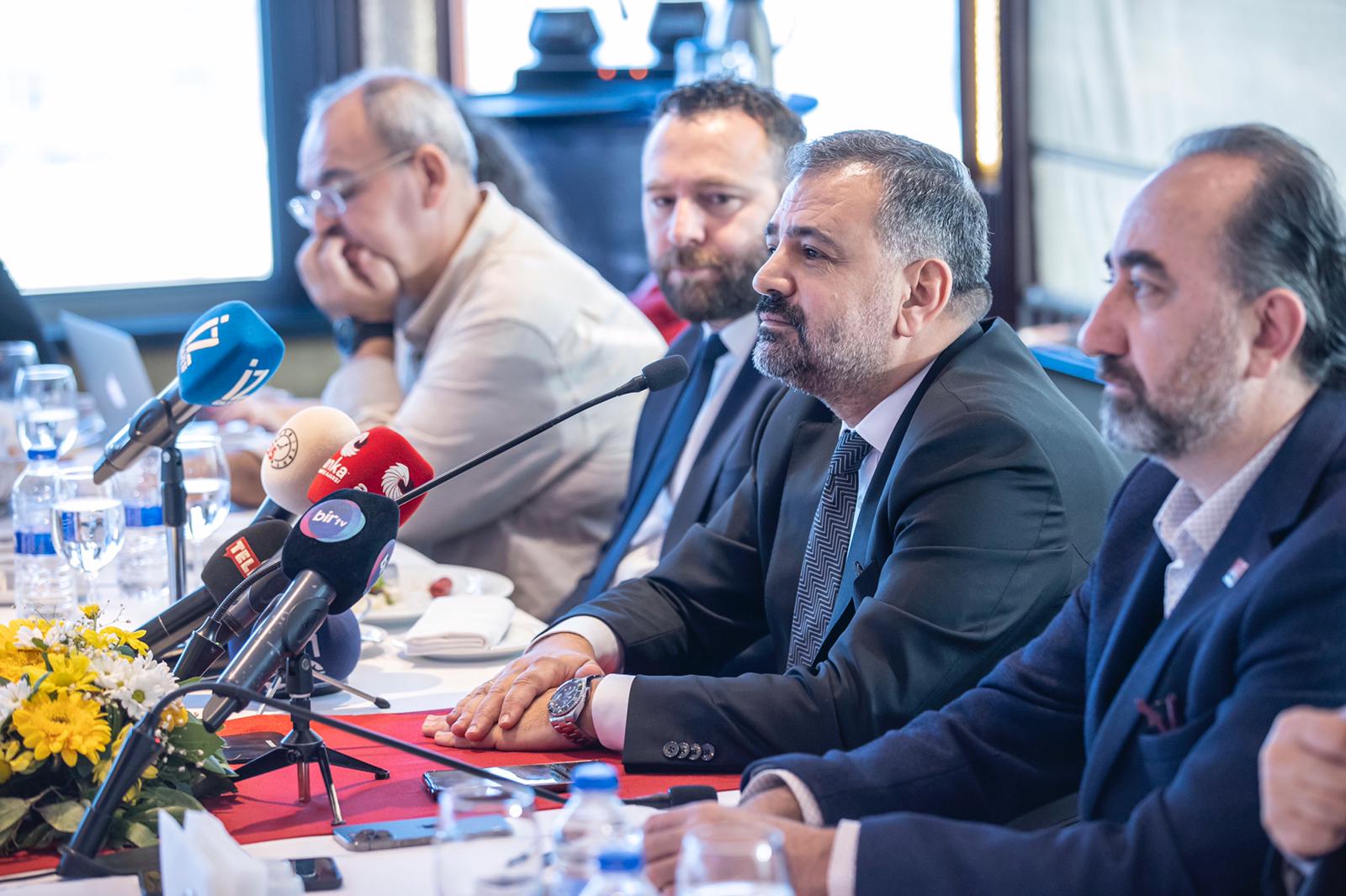 CHP İzmir İl Başkanı Aslanoğlu: “100 gün boyunca çalışacağız”