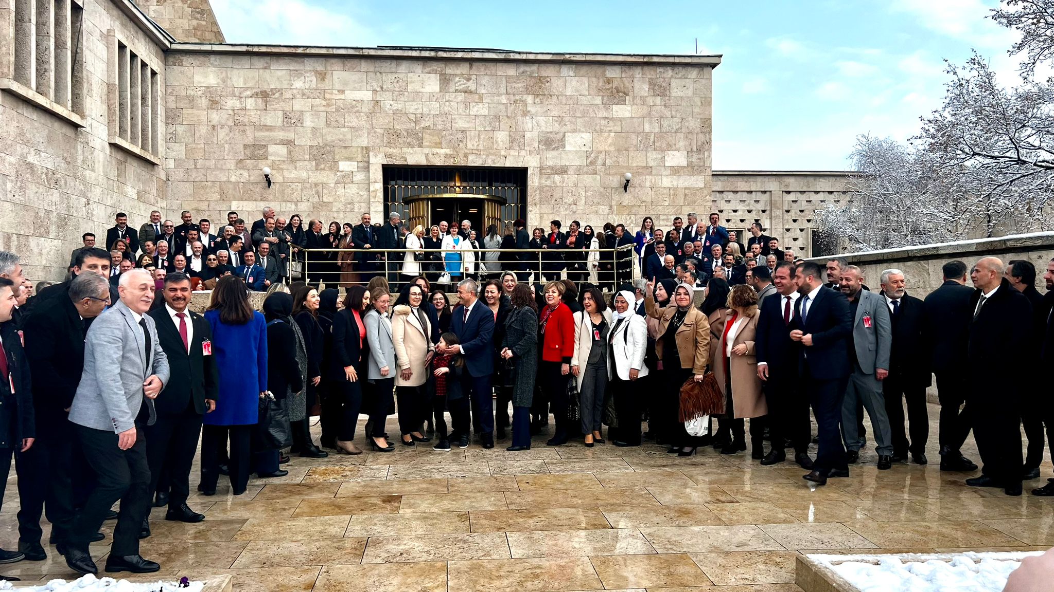 Bahçeli'den İzmir Talimatı: “Silip süpürüp atın!”
