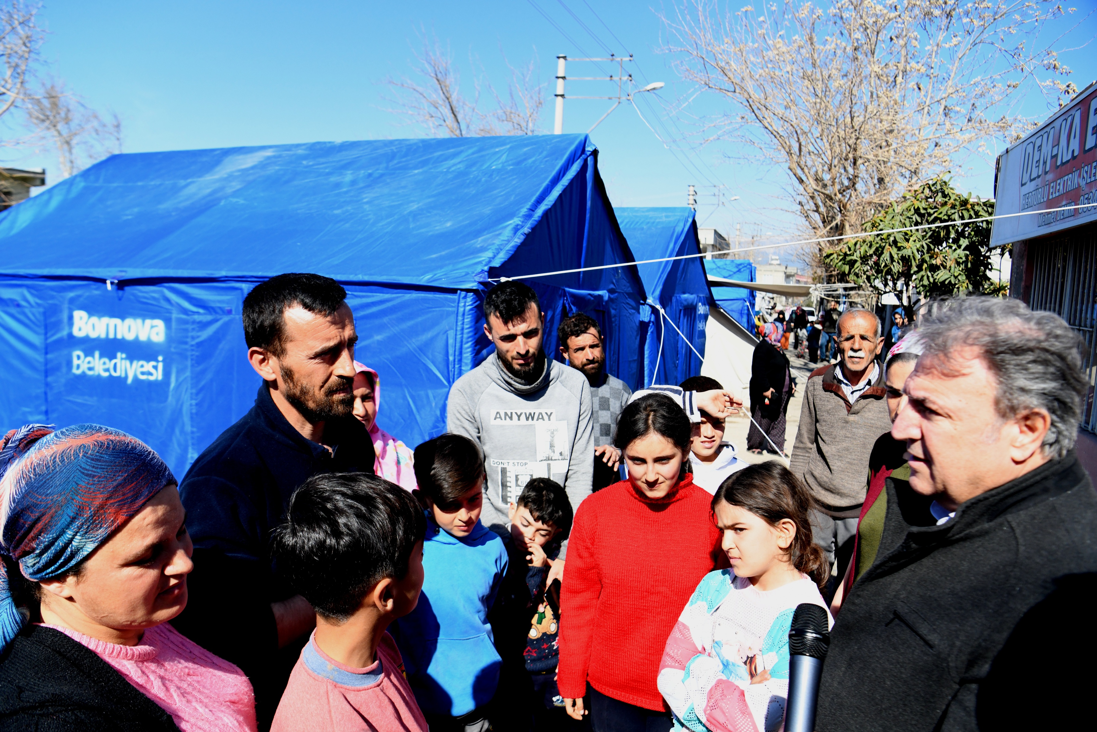 Kahramanmaraş'ta engelli çocuklara Bornova Belediyesi'nden özel destek