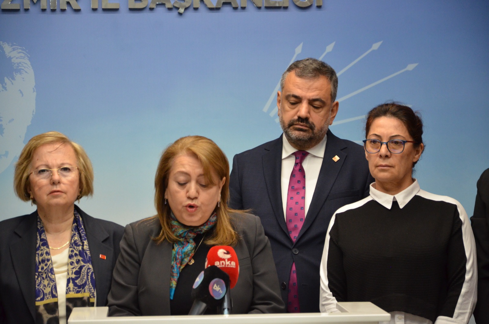 CHP’li Şenkal Uça’dan 8 Mart mesajı; “Üzgün, umutlu ve kararlıyız”