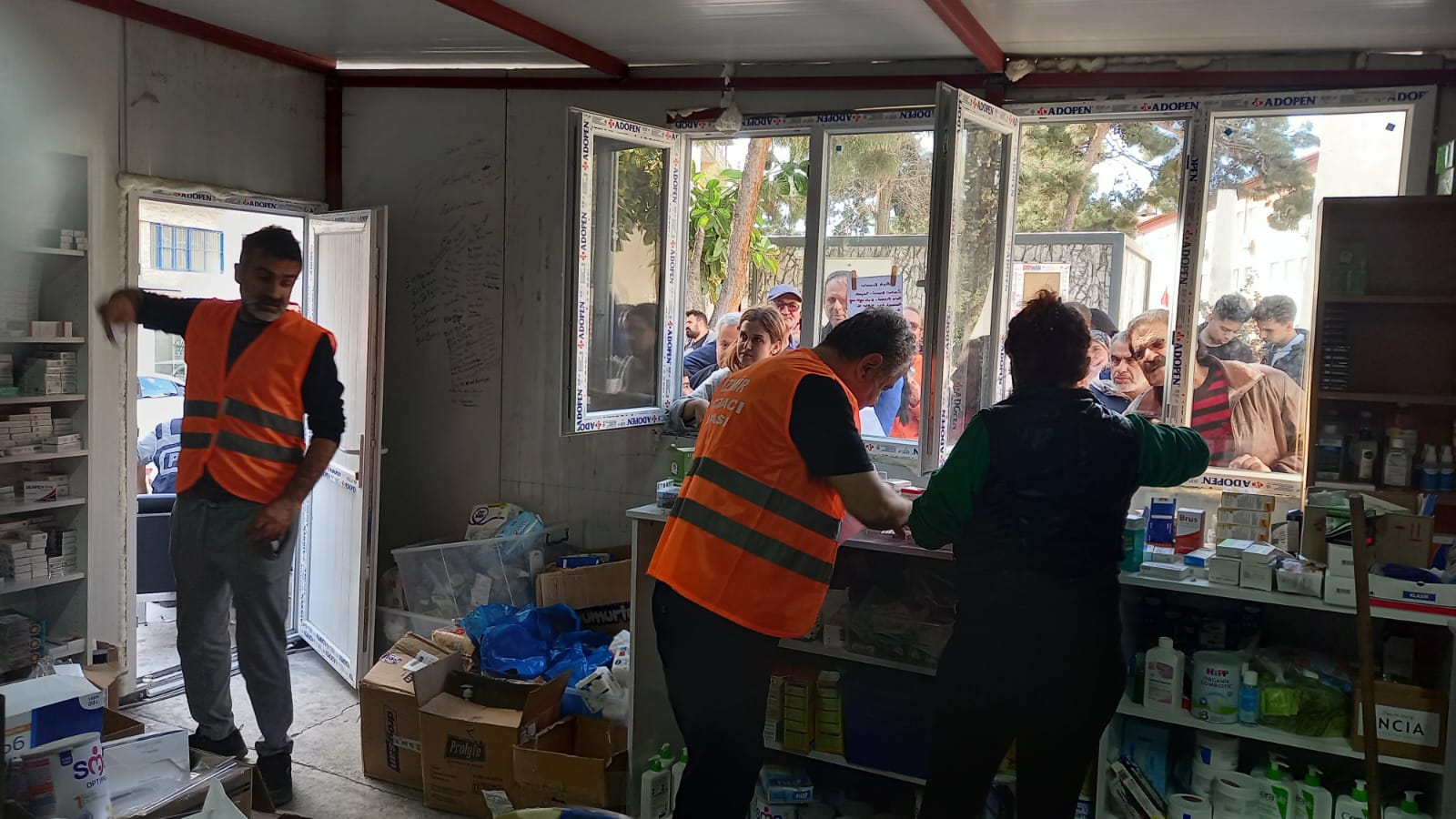 İzmir Eczacılar Odası Başkanı Tuncay Sayılkan: Bu şehirler nasıl toparlanır bilemiyorum