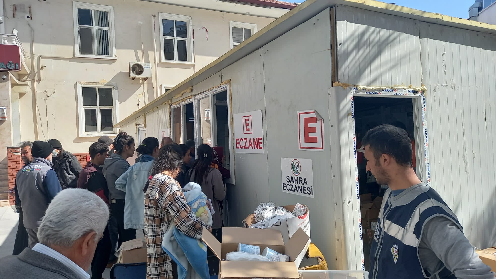 İzmir Eczacılar Odası Başkanı Tuncay Sayılkan: Bu şehirler nasıl toparlanır bilemiyorum