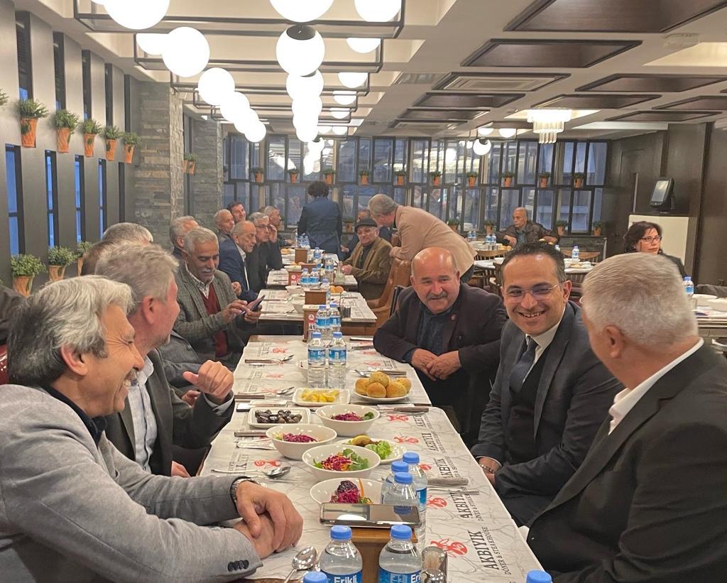 Olgun Atila; İftarda Muhtarlarla buluştu