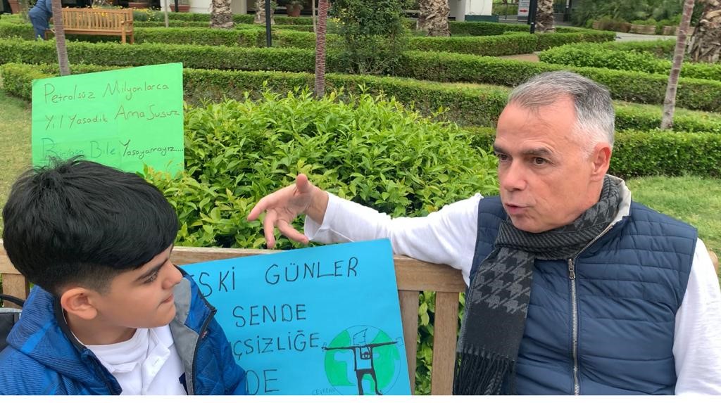 İzmirli gençler çevresine sahip çıkıyor