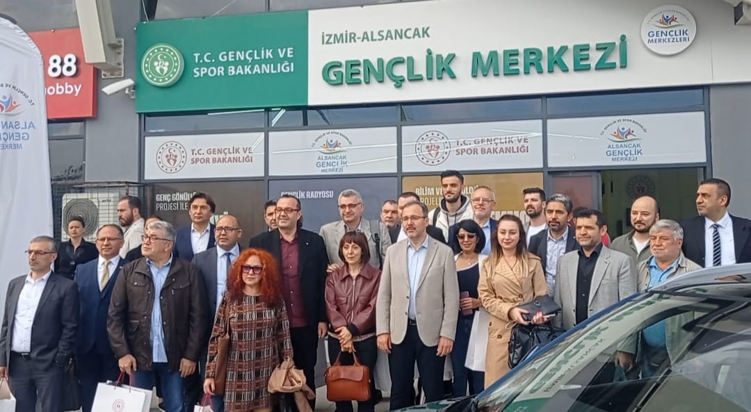 Bakan Kasapoğlu; “Bakanlığın sahibi gençler”