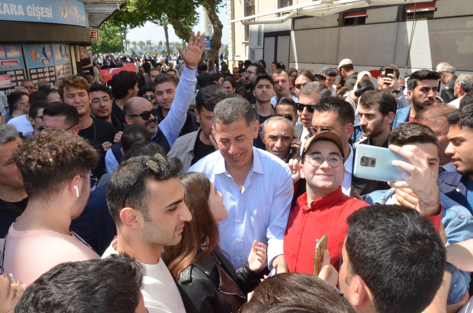 Cumhurbaşkanı Adayı Oğan; “Seçime gölge düşürecek bir davranışta bulunmasınlar