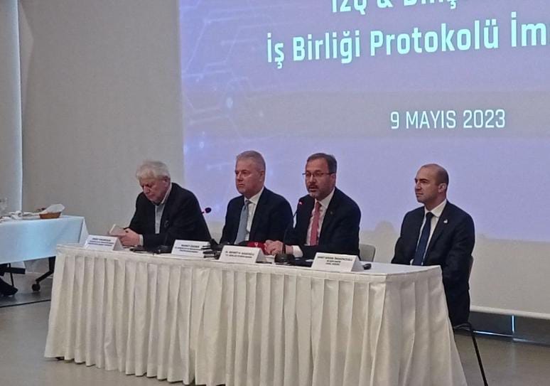 İZQ ve Bilişim Vadisi İş Birliği Protokolü imzalandı: “Gençlerin desteklenmesine büyük önem veriyoruz”