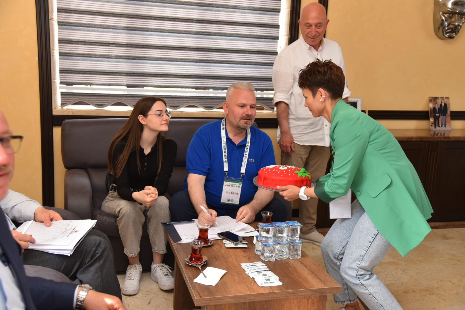 Yüz Binler Emiralem Çilek Festivali’nde Buluştu
