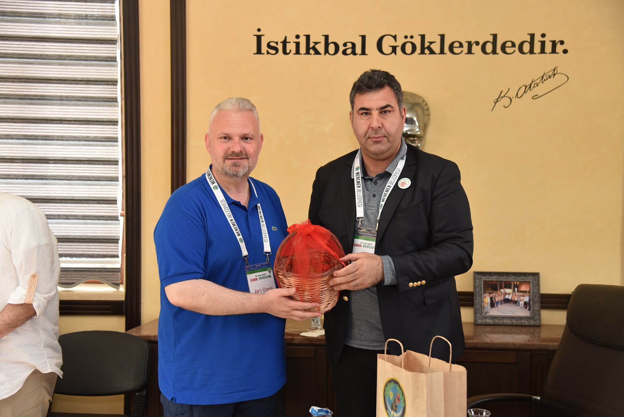 Yüz Binler Emiralem Çilek Festivali’nde Buluştu