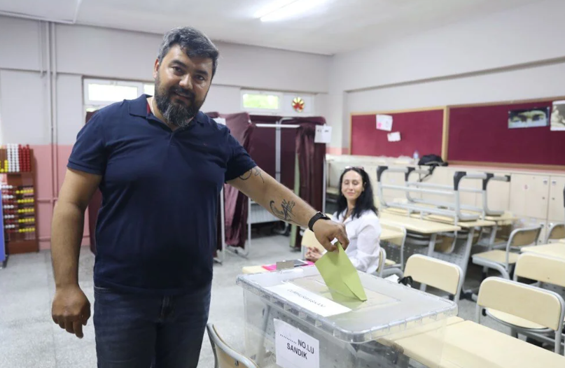 Yurttan Seçim Manzaraları Türkiye ikinci kez sandık başında
