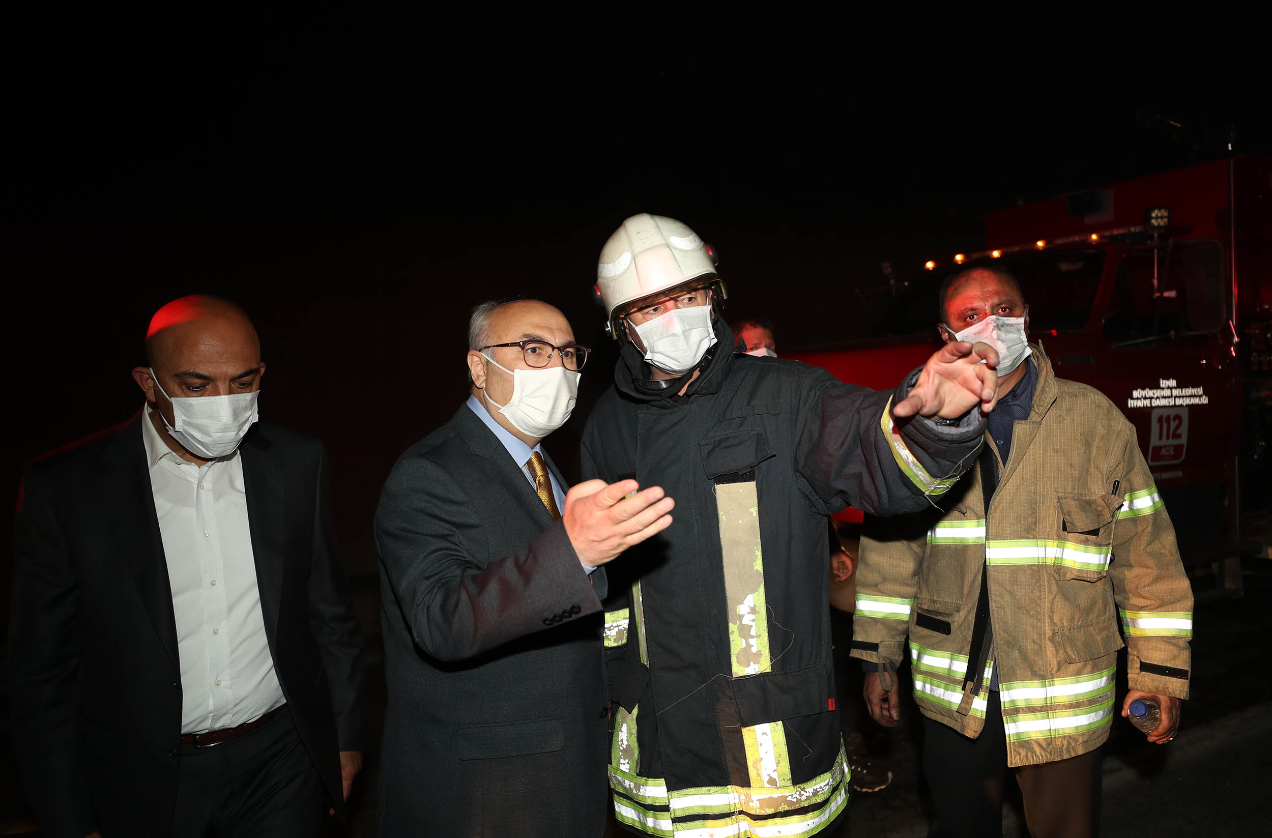 İzmir'de yangın paniği: Bayraklı Tüneli trafiğe kapandı!