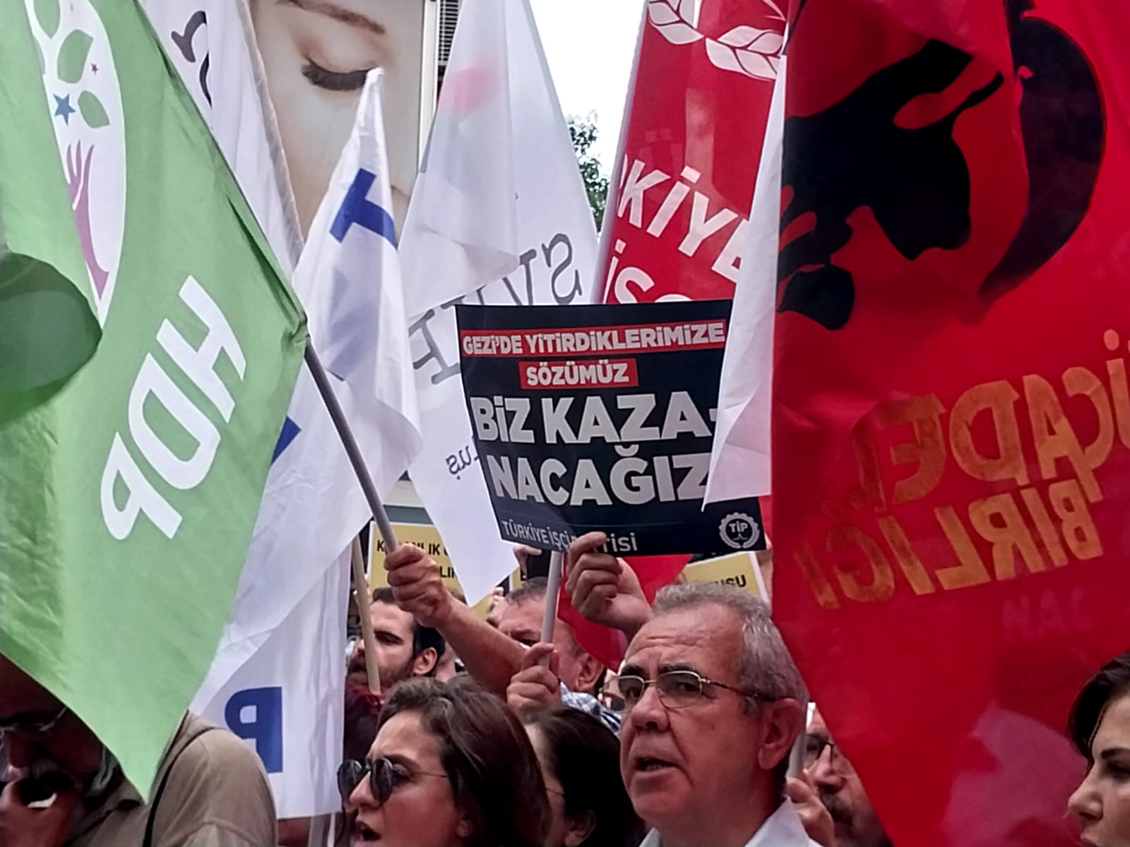 'Gezi' mücadelesi Alsancak'ta anıldı: "Yargının bağımsızlığının ortadan kaldırılmasına karşıyız" 