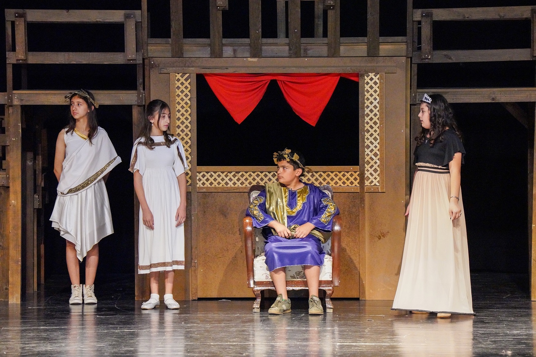 Gaziemir’de sahne çocukların