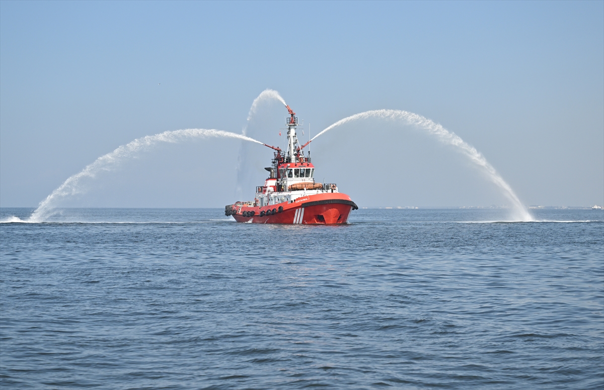 İzmir'de Denizcilik ve Kabotaj Bayramı kutlandı
