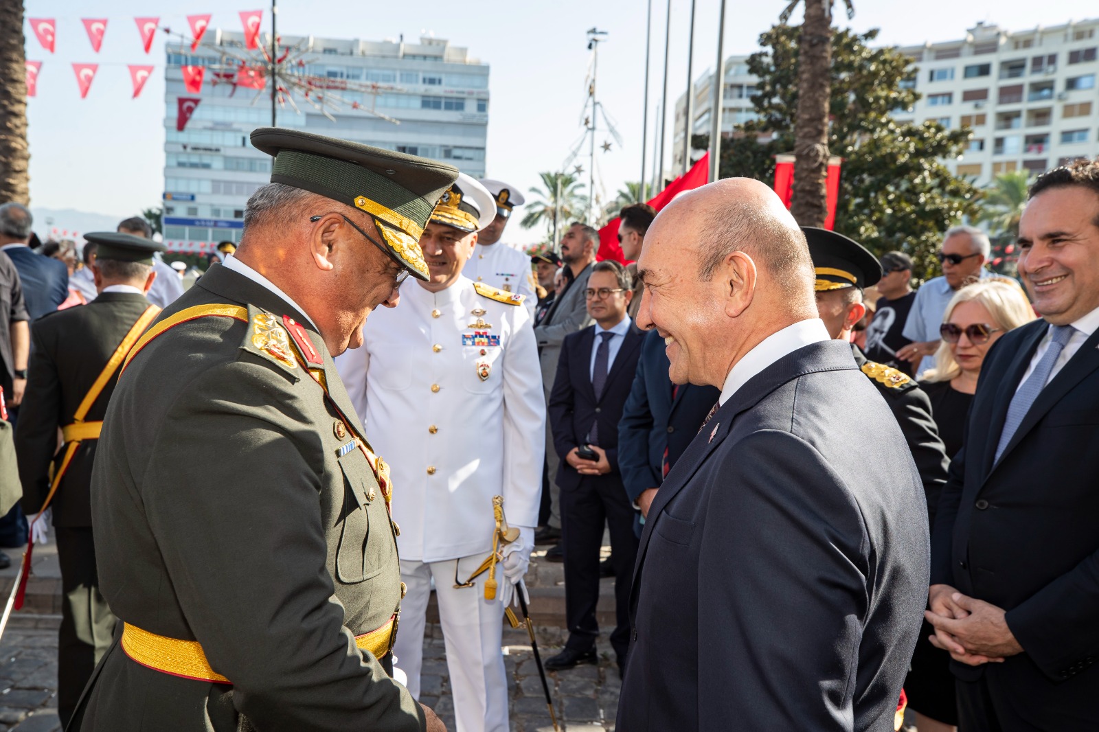 İzmir’de “Zafer” coşkusu
