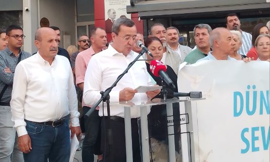 Konak Kent Başkanı Mumcu; “Gelecek nesillere daha iyi bir dünya bırakabiliriz”
