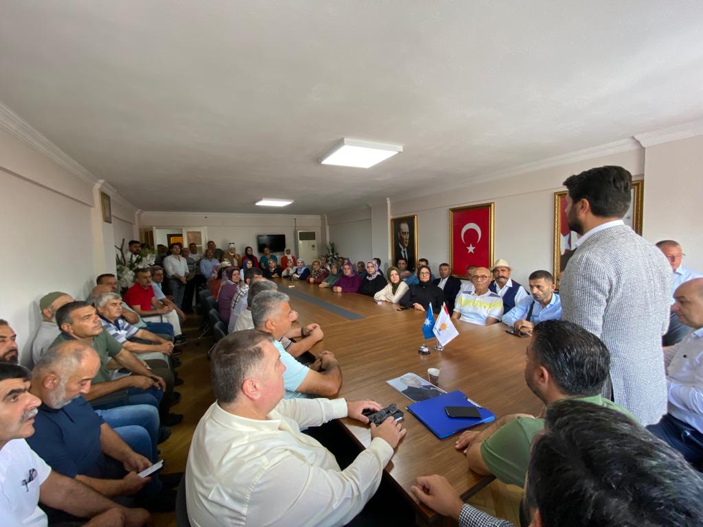 AK Parti İzmir'de, İlçe Başkanlığı için yoğun ilgi 